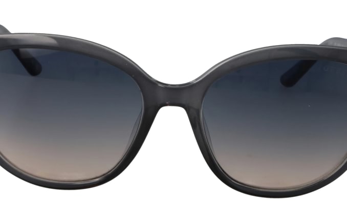 Guess GU7877