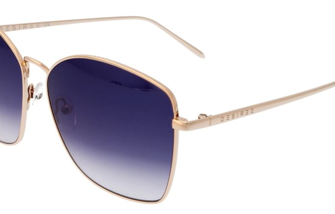 Desiree DE2404S