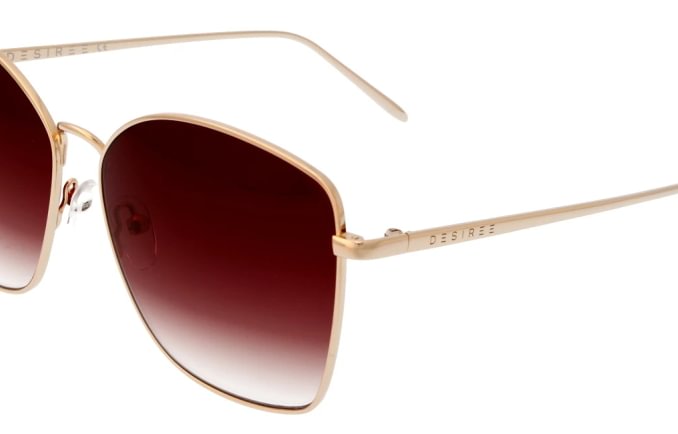 Desiree DE2404S