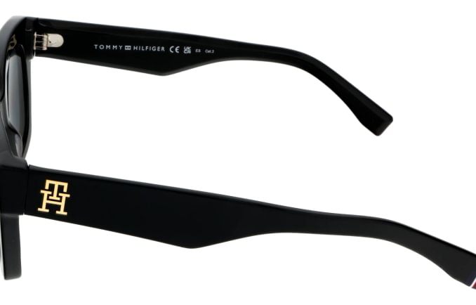 Tommy Hilfiger TH2052