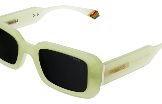 Polaroid PLD6208