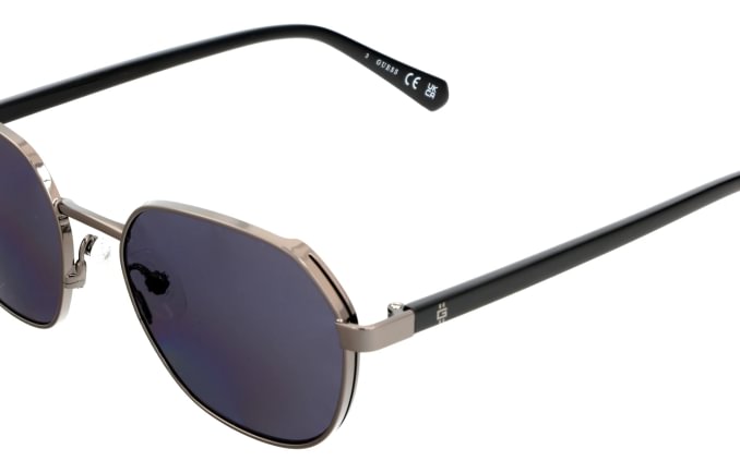 Guess GU00116