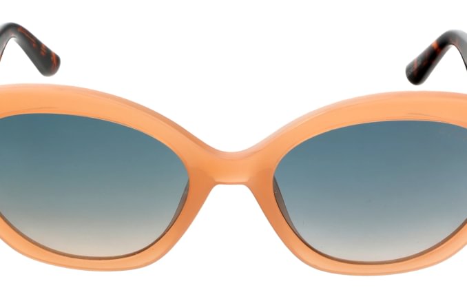 Guess GU00104