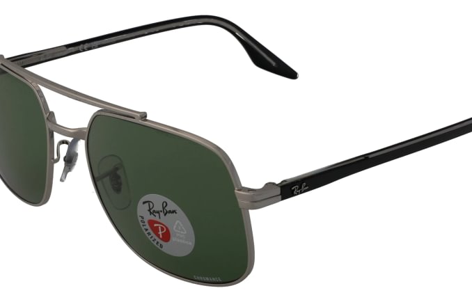 Ray-Ban RB3699