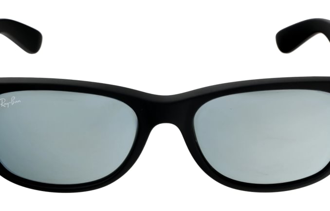 Ray-Ban RB2132
