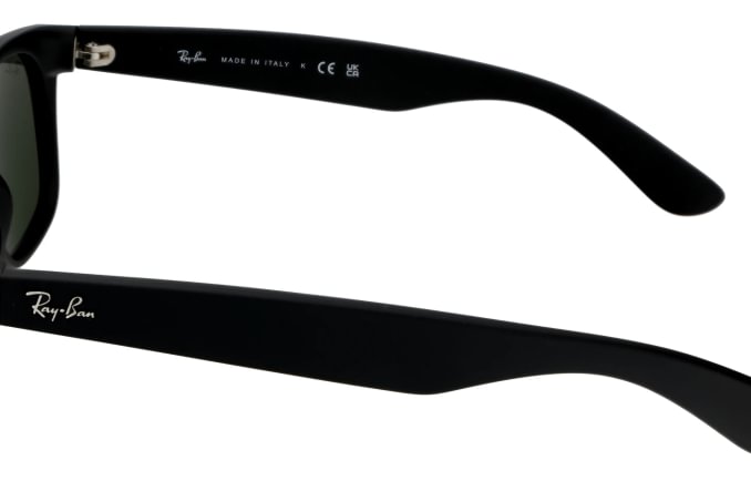 Ray-Ban RB2132