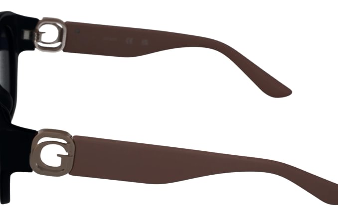 Guess GU00104