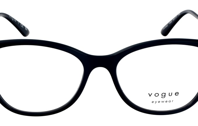 Vogue VO5562
