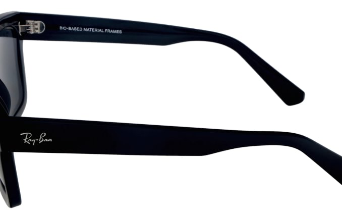 Ray-Ban RB4396