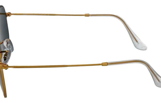 Ray-Ban RB3548