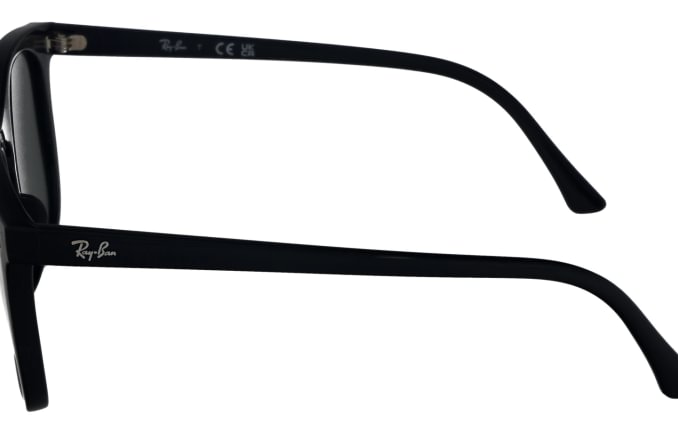 Ray-Ban RB2210