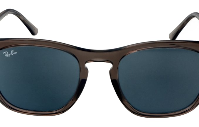 Ray-Ban RB2210