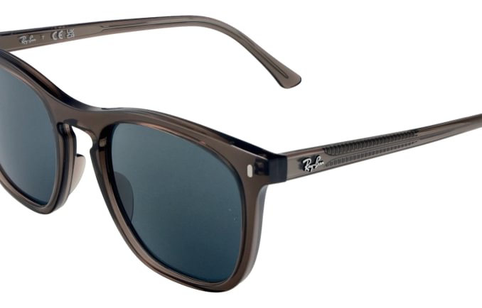 Ray-Ban RB2210