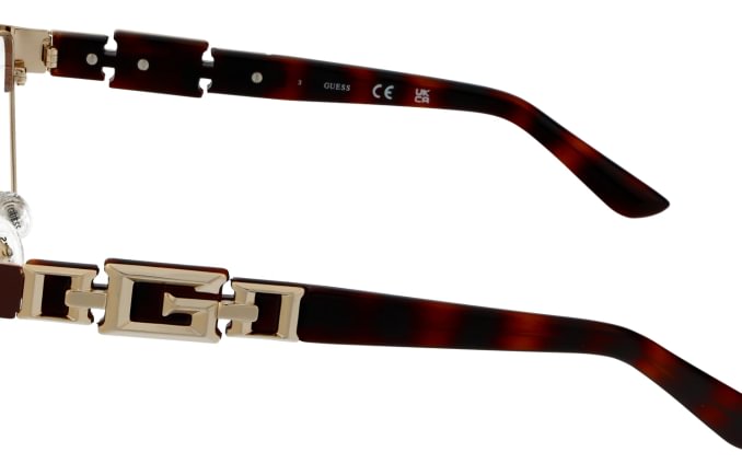 Guess GU2984