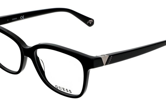 Guess GU5220