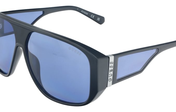 Guess GU00135