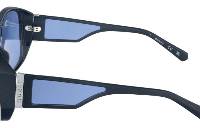 Guess GU00135