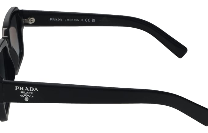 Prada PR02ZS