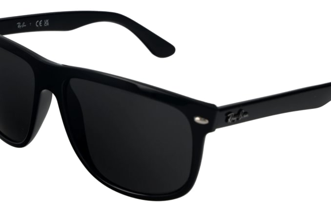 Ray-Ban RB4147