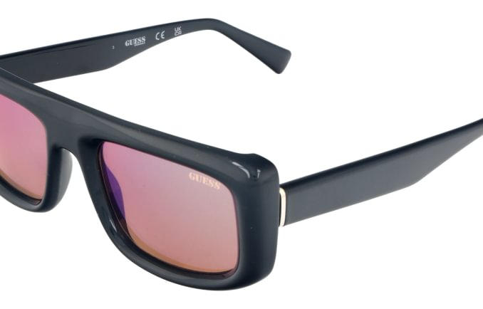 Guess GU00138