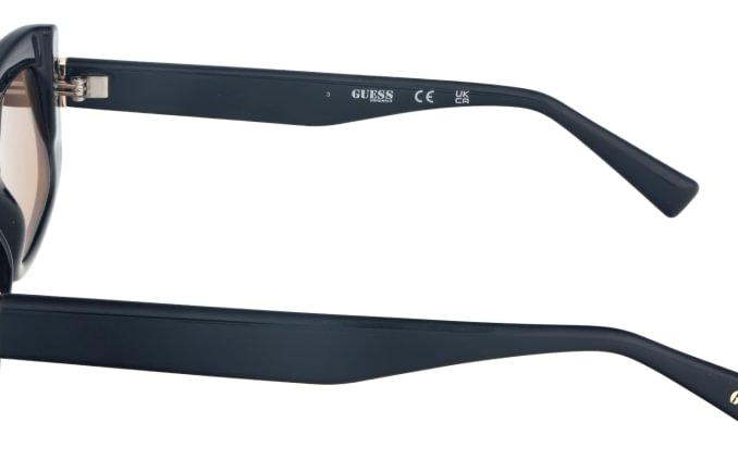 Guess GU00138