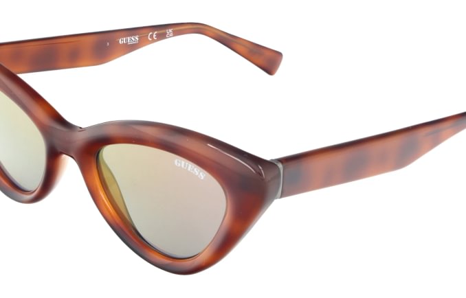 Guess GU00137