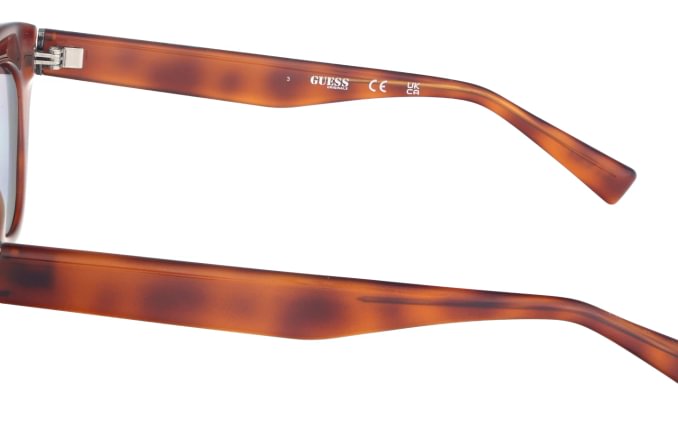 Guess GU00137