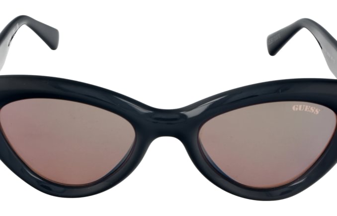 Guess GU00137