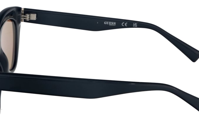 Guess GU00137
