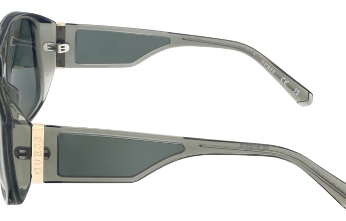 Guess GU00135