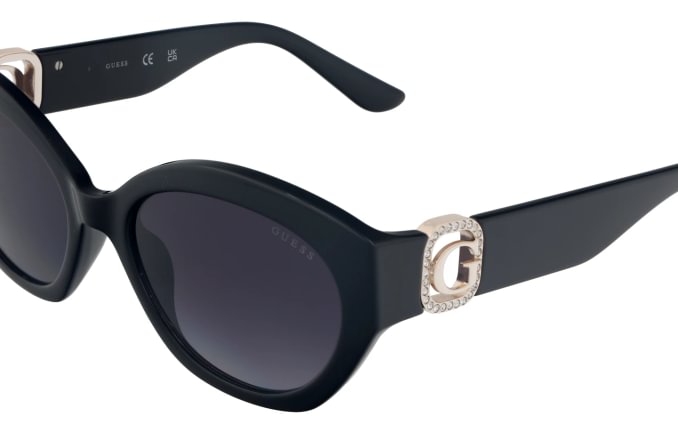 Guess GU00104