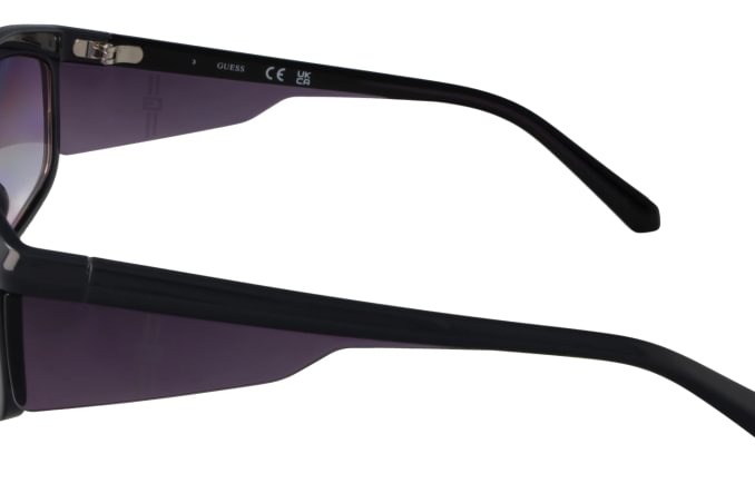 Guess GU00073