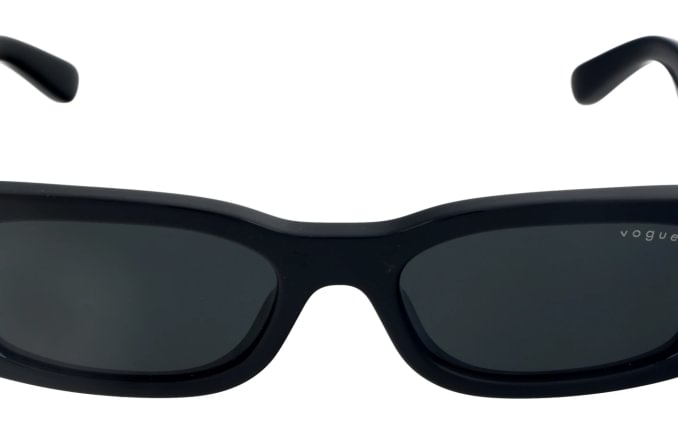 Vogue VO5584S