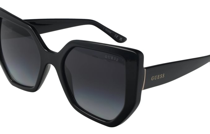 Guess GU00154