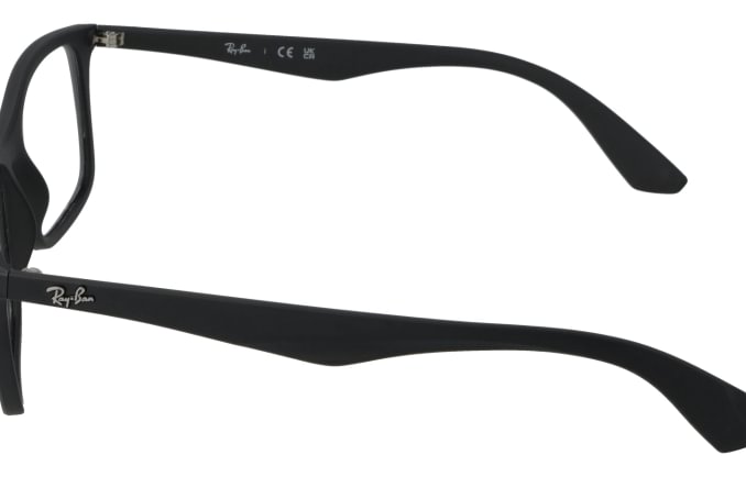 Ray-Ban RB7047