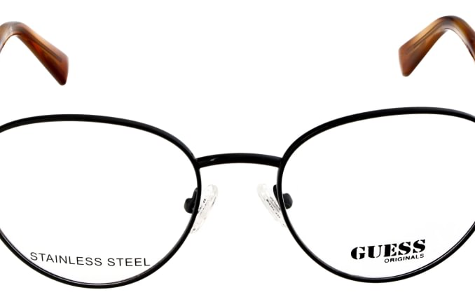 Guess GU8282