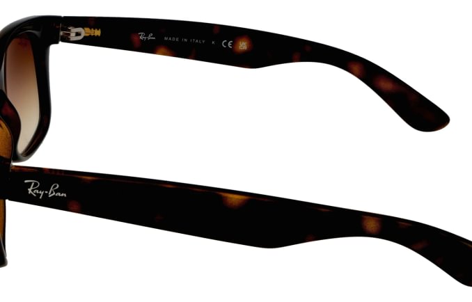 Ray-Ban RB2132