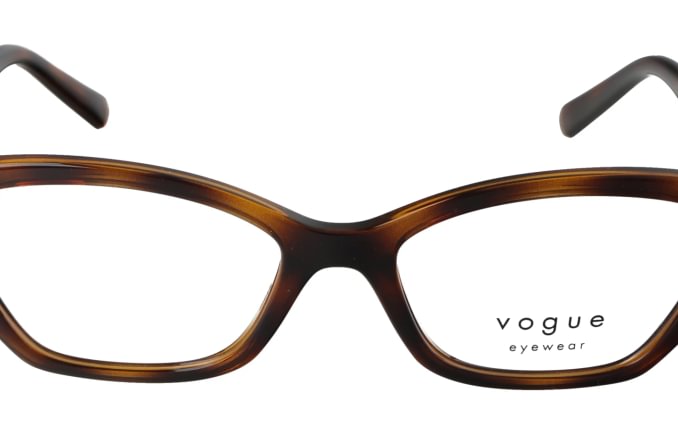 Vogue V05608