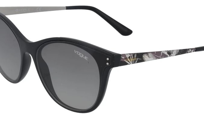 Vogue 5205S