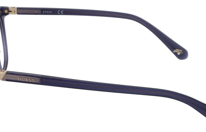 Guess GU5223
