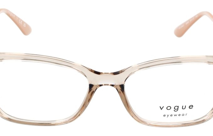 Vogue V05563