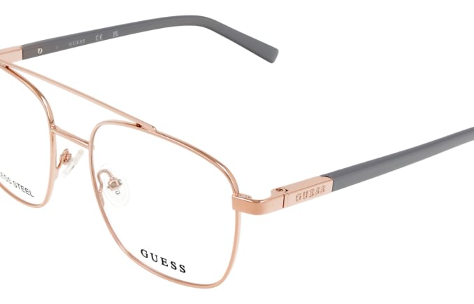 Guess GU3038