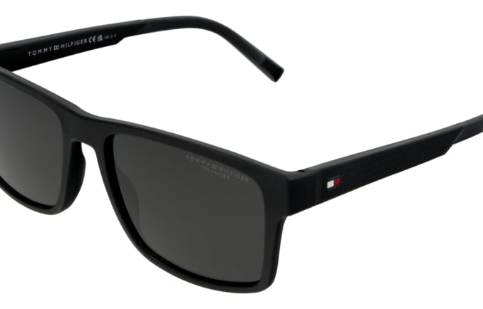 Tommy Hilfiger TH2142