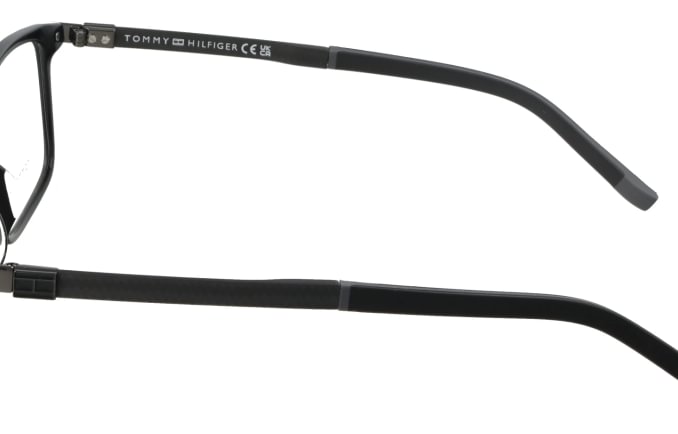 Tommy Hilfiger TH2141