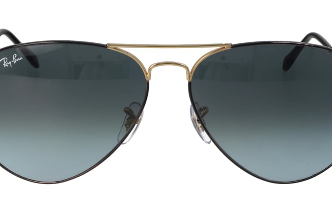 Ray-Ban RB3025