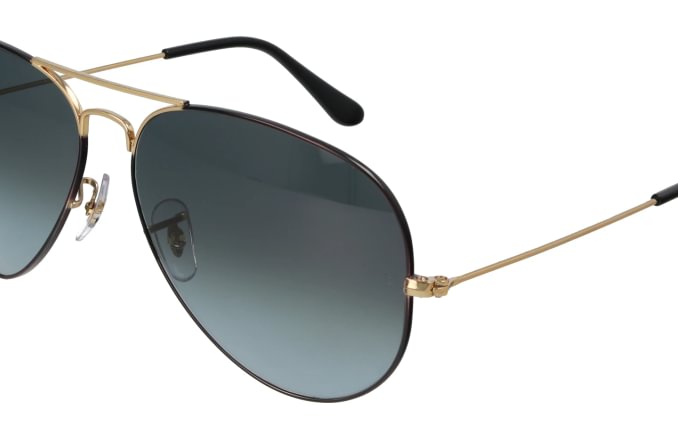 Ray-Ban RB3025