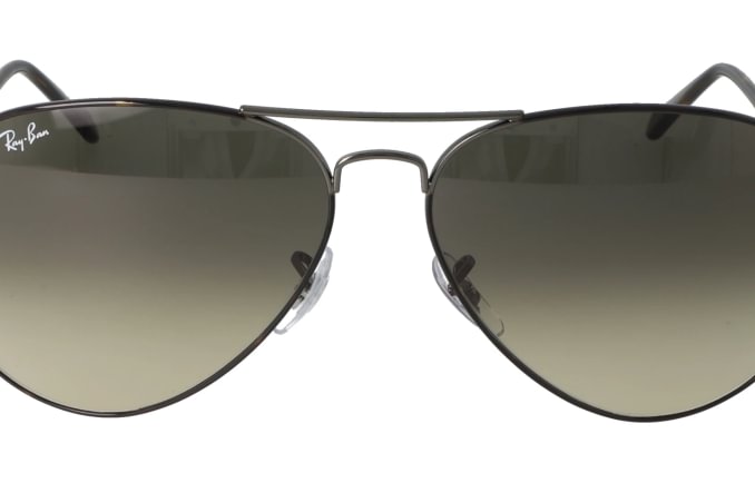 Ray-Ban RB3025