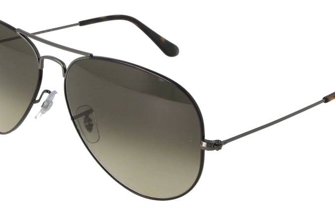 Ray-Ban RB3025