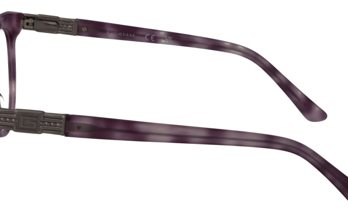 Guess GU2942
