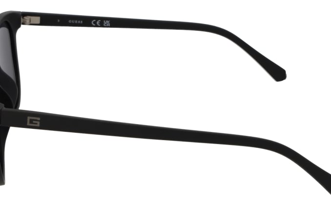 Guess GU00061